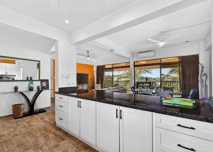 Presidential 9- Stunning Ocean View *