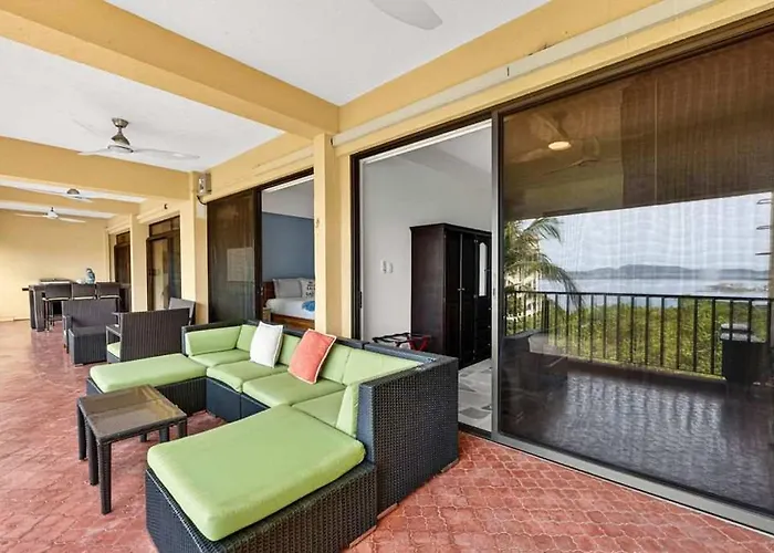 Apartment Presidential 9- Stunning Ocean View