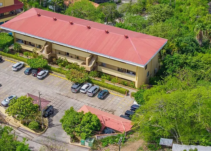 Presidential 9- Stunning Ocean View Apartment